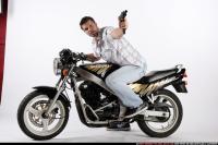 biker2-shooting-side